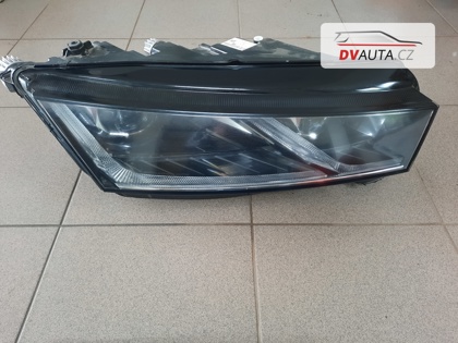 Pravé přední světlo 5E4941016A